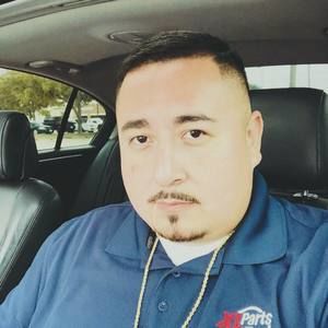 Meet your Posher, Javier